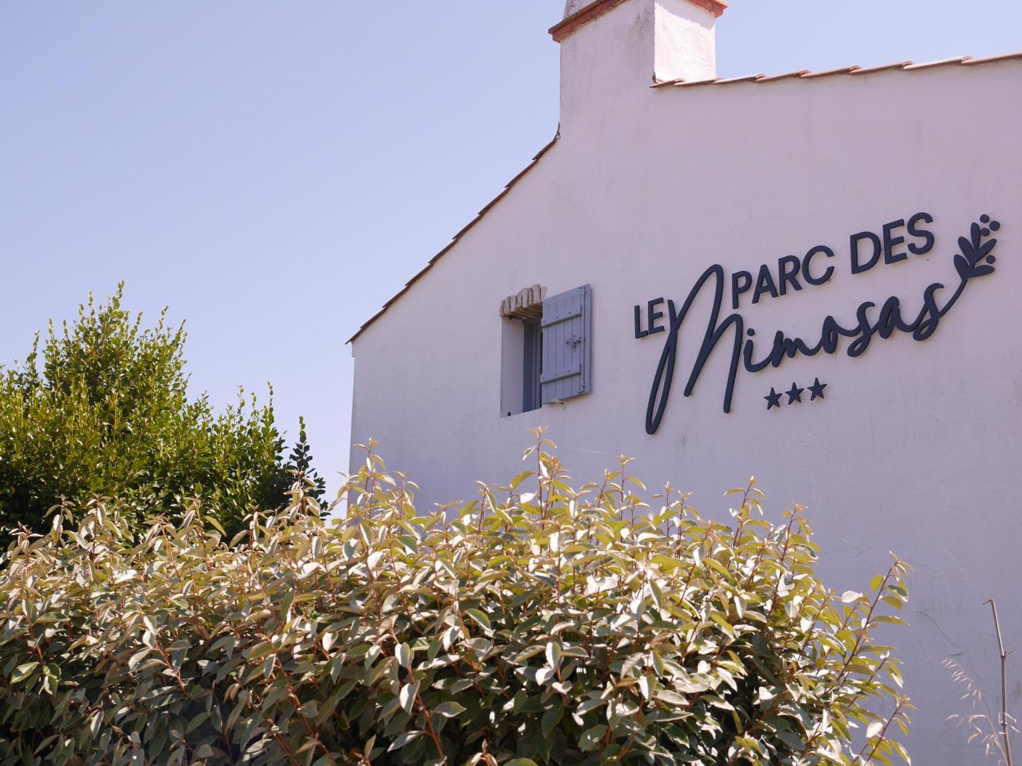 فيلا Le Parc Des Mimosas نوارموتيير أون ليل المظهر الخارجي الصورة